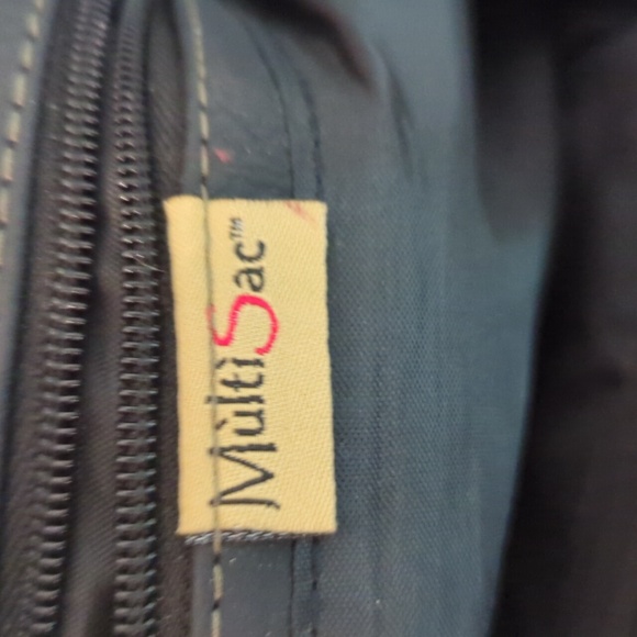 Multi Sac™ Black Handbag w/Silver Hardware Zippered Closure NWOT - Picture 6 of 15